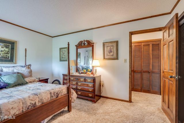 453 Twin Barns Road, Greeneville, TN 37743