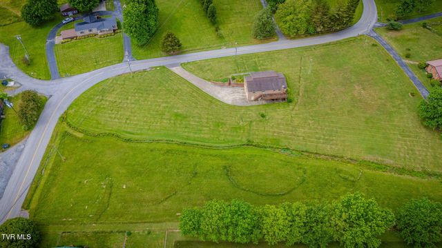 453 Twin Barns Road, Greeneville, TN 37743