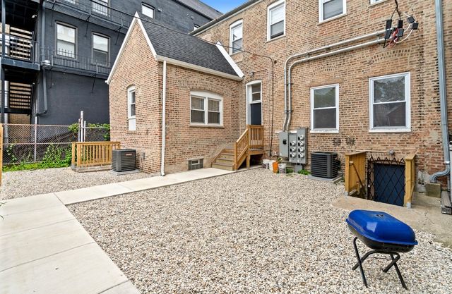3318 S Morgan Street 2F, Chicago, IL 60608