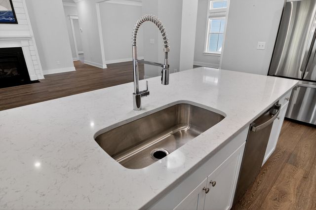 2318 Lenwick Hall Lane, Johns Island, SC 29455