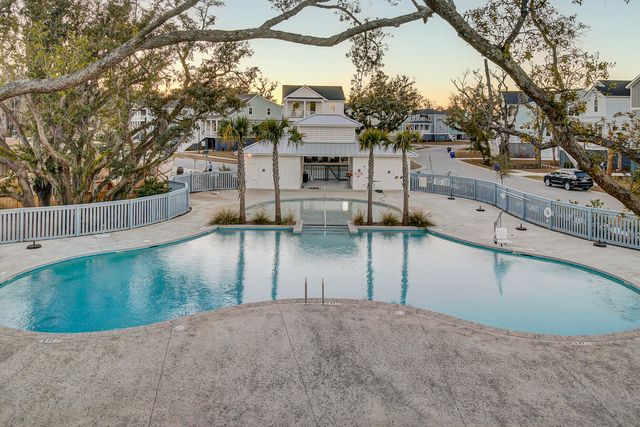 2318 Lenwick Hall Lane, Johns Island, SC 29455