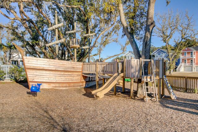 2318 Lenwick Hall Lane, Johns Island, SC 29455