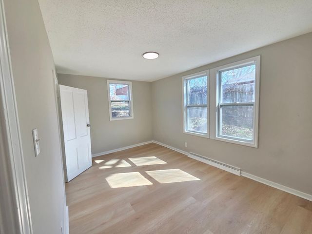 712 Maple Street W, Stillwater, MN 55082