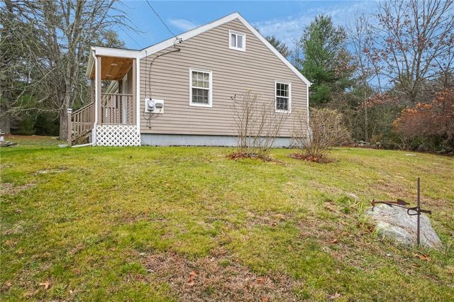 86 Laurel Lane, South Kingstown, RI 02892