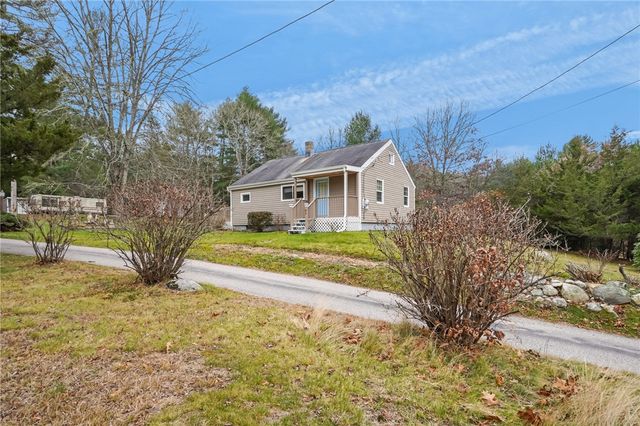 86 Laurel Lane, South Kingstown, RI 02892