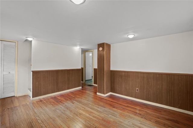 86 Laurel Lane, South Kingstown, RI 02892