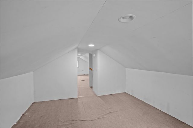 86 Laurel Lane, South Kingstown, RI 02892