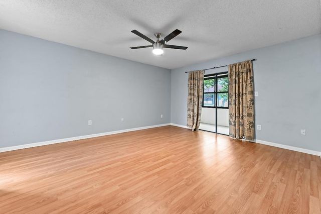 81 Westecunk Drive, Royal Palm Beach, FL 33411