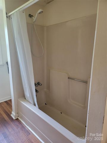 1004 Pine Mountain Road, Hudson, NC 28638