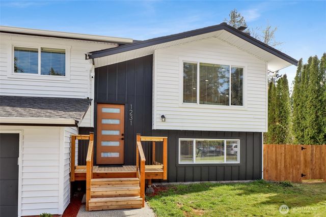 1231 Deer Creek Drive, Ferndale, WA 98248