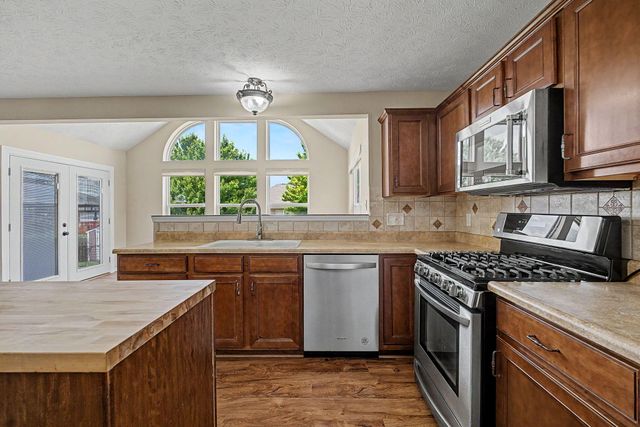 2339 Gardner Drive 2339 Gardner Drive, Fairborn, OH 45324