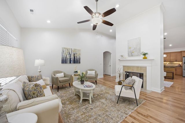 1792 Sedgefield Drive, Ooltewah, TN 37363