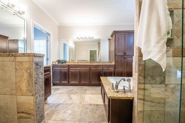 7365 OSBORN MEADOWS DR, Arlington, TN 38002