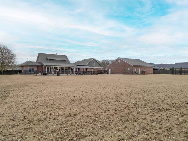 7365 OSBORN MEADOWS DR, Arlington, TN 38002