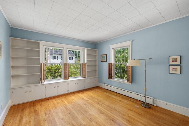 241 E. Lothrop, Beverly, MA 01915