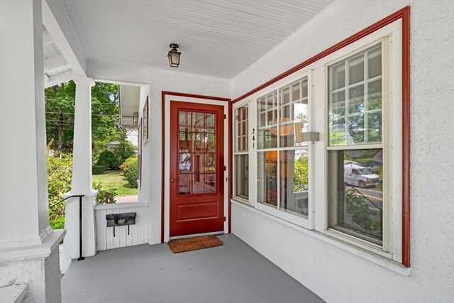 241 E. Lothrop, Beverly, MA 01915