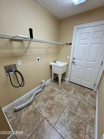 105 Lakeview Terrace, Lynn Haven, FL 32444