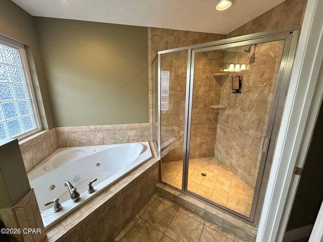 105 Lakeview Terrace, Lynn Haven, FL 32444