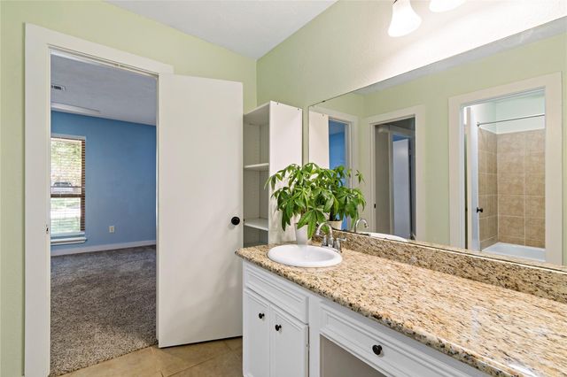 4518 N Heron Drive, Seabrook, TX 77586