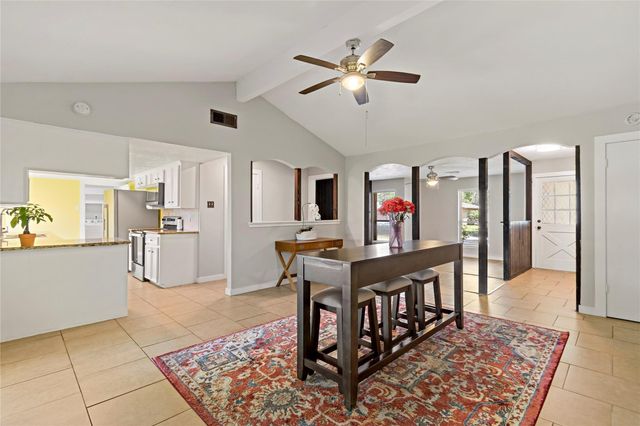 4518 N Heron Drive, Seabrook, TX 77586