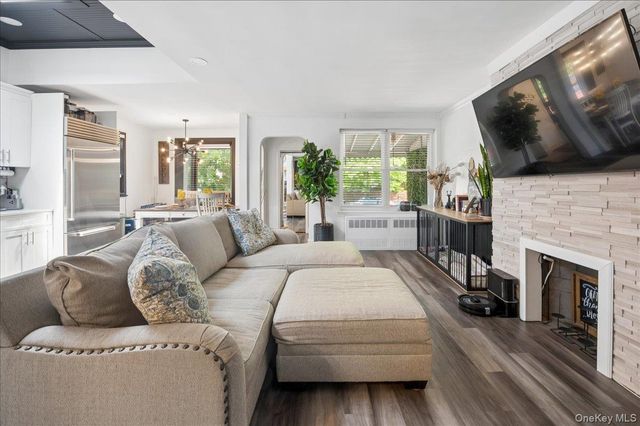 1210 Lakewood Place, Bronx, NY 10461