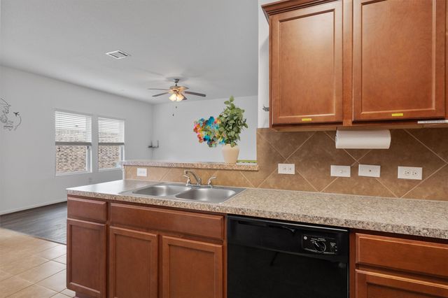 13412 Henneman DR, Pflugerville, TX 78660