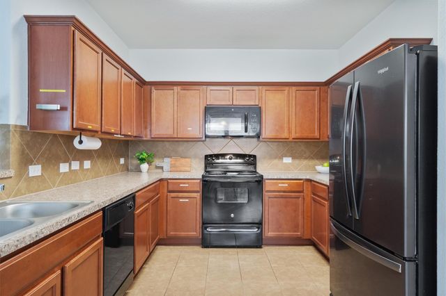 13412 Henneman DR, Pflugerville, TX 78660