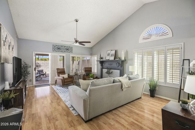 1030 E VILLA THERESA Drive, Phoenix, AZ 85022