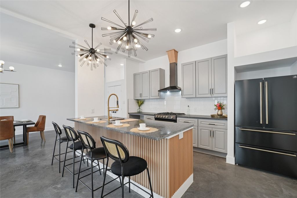 4618 Columbia Avenue Bulding 2, Dallas, TX 75226