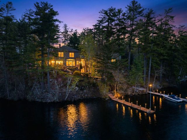15 Second Point Road, Moultonborough, NH 03254