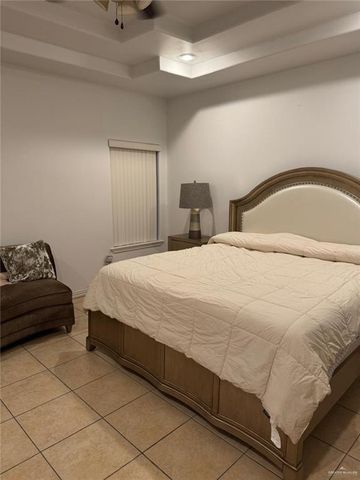 2712 Bluebird Avenue, Mcallen, TX 78504