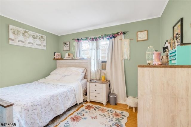 1 Sanders Ct, West Milford Twp., NJ 07480