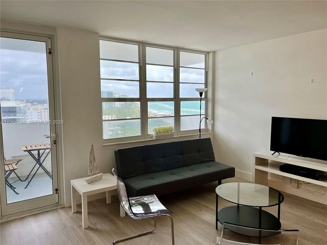 100 Lincoln Road 1541, Miami Beach, FL 33139