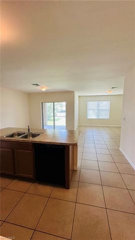 4417 SW 15th PL, Cape Coral, FL 33914
