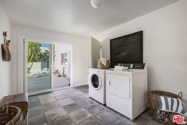 11534 Laurelcrest Drive, Studio City (los Angeles), CA 91604