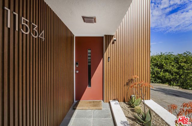 11534 Laurelcrest Drive, Studio City (los Angeles), CA 91604