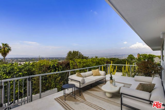 11534 Laurelcrest Drive, Studio City (los Angeles), CA 91604