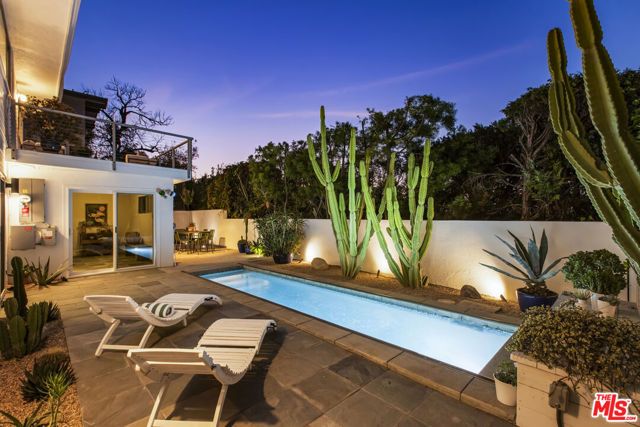 11534 Laurelcrest Drive, Studio City (los Angeles), CA 91604