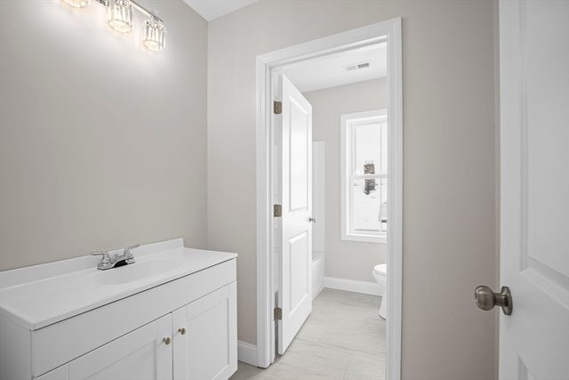 17-C Mott Street, Worcester, MA 01604