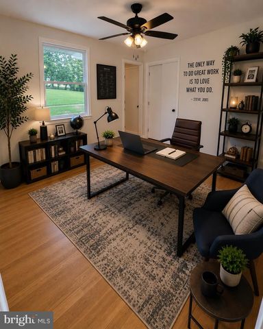 5911 LAMBERT DR, Temple Hills, MD 20748