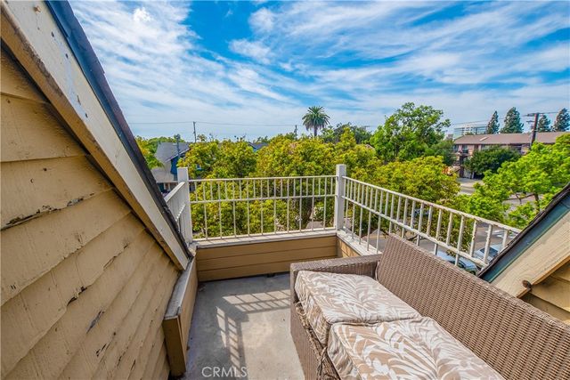 300 E Chestnut 300Q, Santa Ana, CA 92701