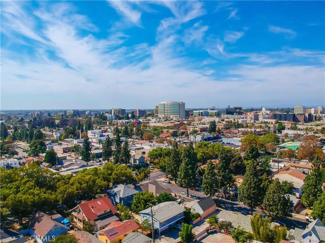 300 E Chestnut 300Q, Santa Ana, CA 92701