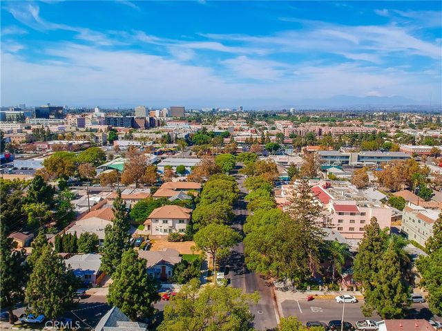 300 E Chestnut 300Q, Santa Ana, CA 92701