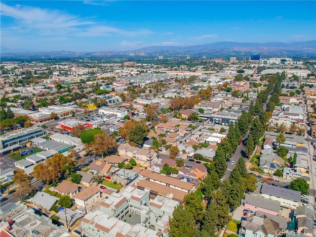 300 E Chestnut 300Q, Santa Ana, CA 92701
