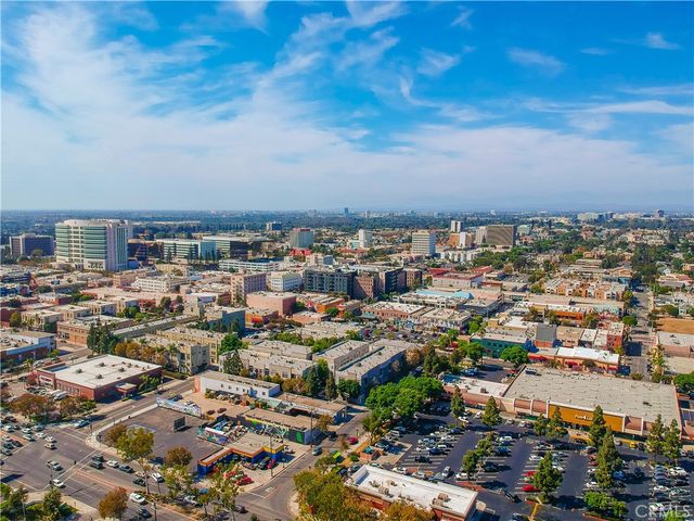 300 E Chestnut 300Q, Santa Ana, CA 92701