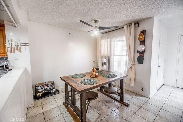300 E Chestnut 300Q, Santa Ana, CA 92701