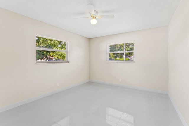 3580 NW 110th Avenue B, Coral Springs, FL 33065