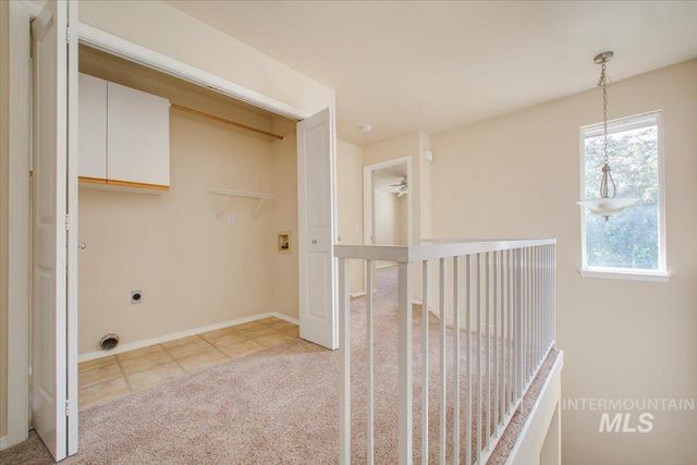 5856 N Cobbler Lane, Boise, ID 83703