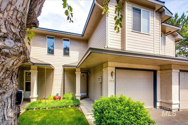 5856 N Cobbler Lane, Boise, ID 83703