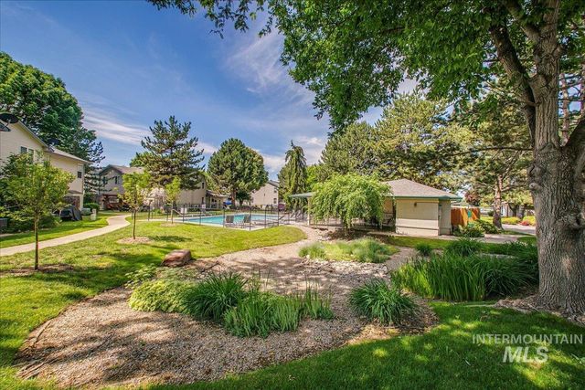 5856 N Cobbler Lane, Boise, ID 83703